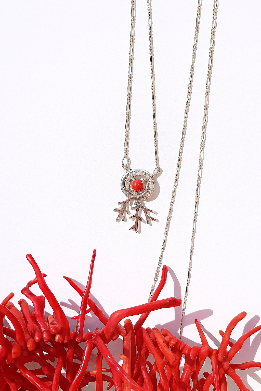 قلادة فضة بالمرجان C-16